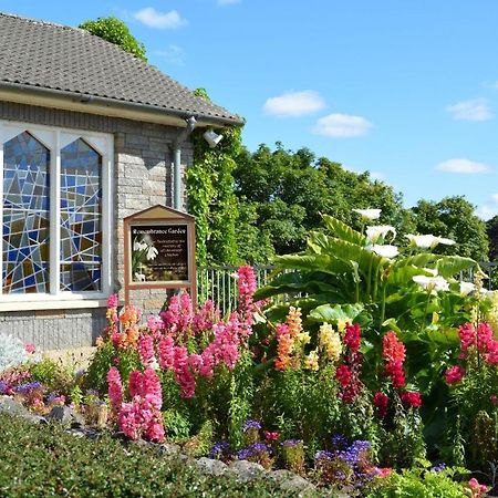 Elegant Rooms And Suites In Knock Knock  Eksteriør billede